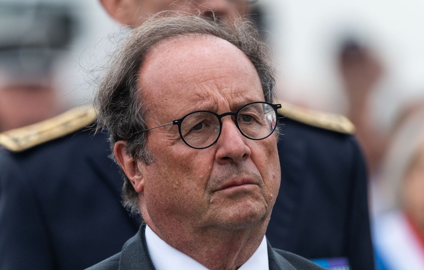 François Hollande prépare son livre pour façonner l'avenir de la France avant la présidentielle de 2027