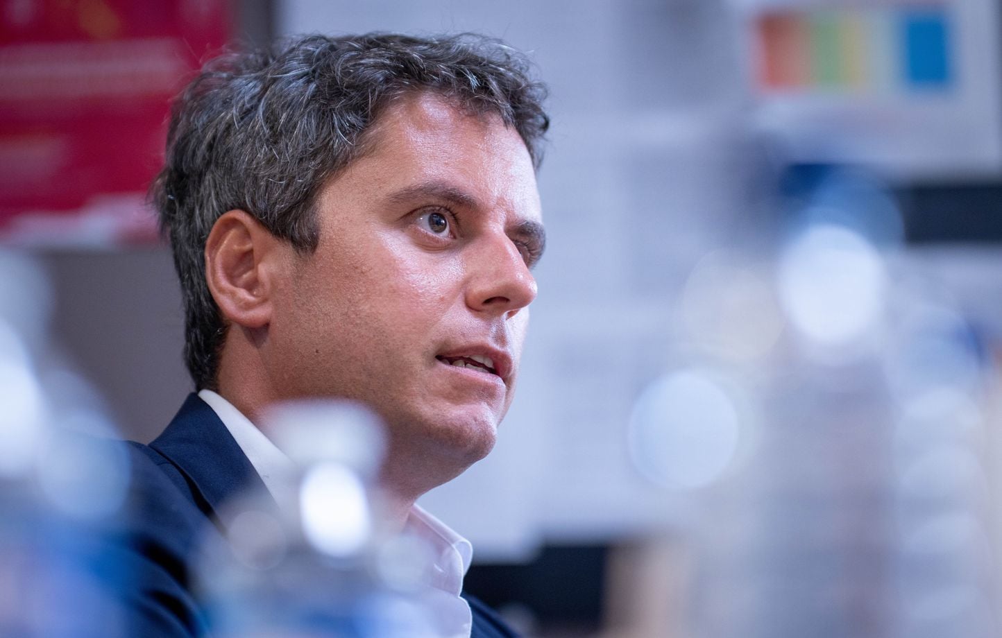 Gabriel Attal confirme qu'il vivra avec Stéphane Séjourné à l'Elysée en cas d'élection en 2027