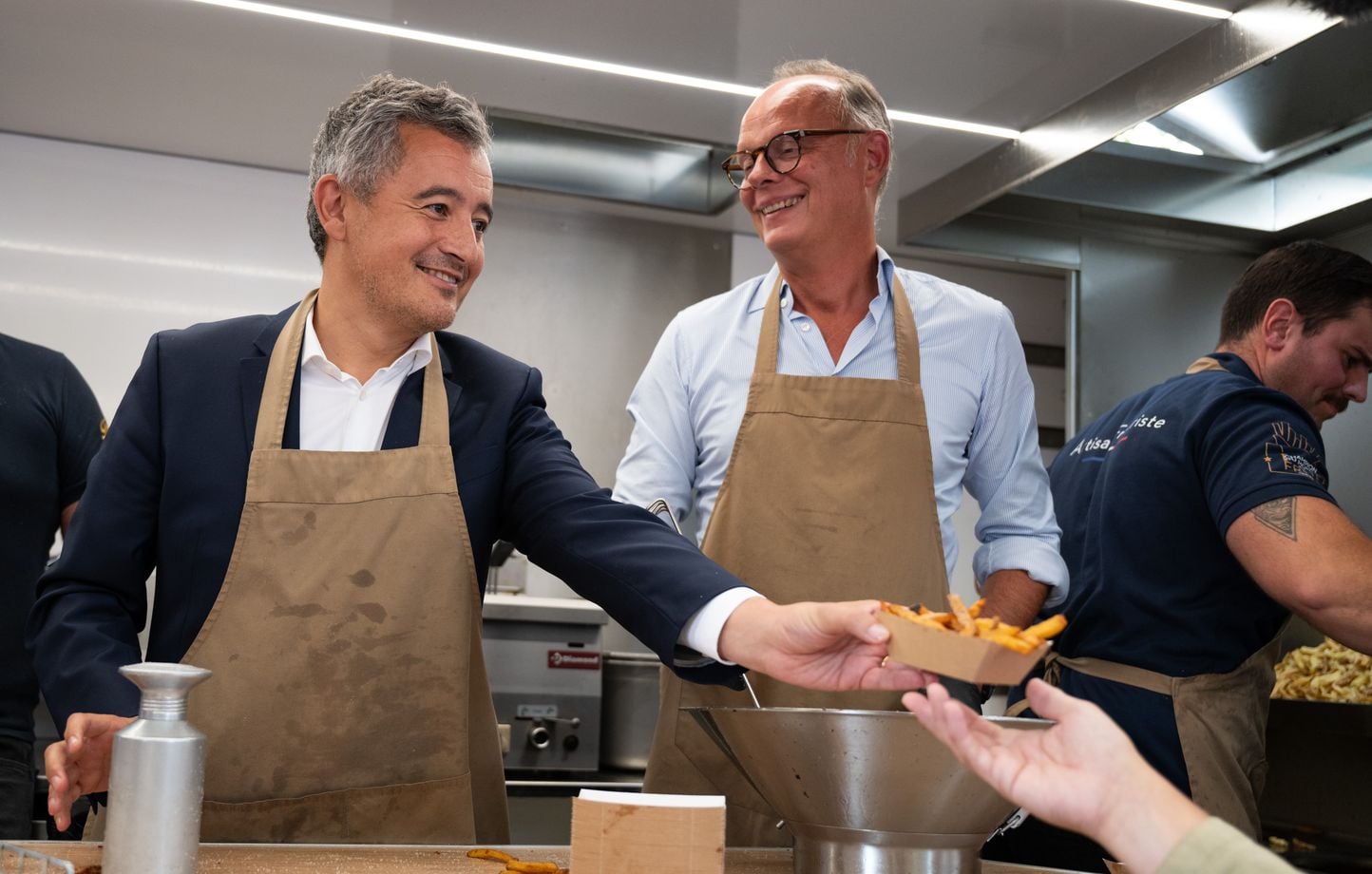 Gérald Darmanin soutient Édouard Philippe comme le candidat idéal pour 2027