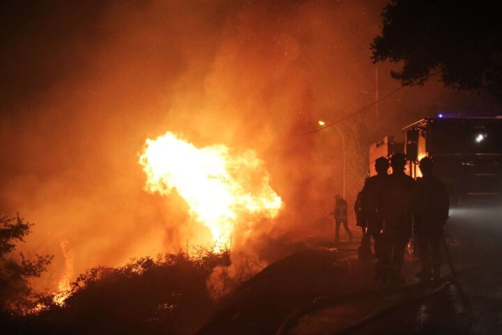 Incendie à Calenzana en Haute-Corse : sept maisons touchées et trois personnes évacuées