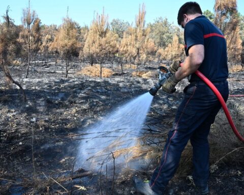 Incendie à Lège-Cap-Ferret : la réouverture de plusieurs campings autorisée