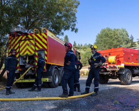 Incendie en Lozère : plus de 100 hectares brûlés, 20 maisons évacuées