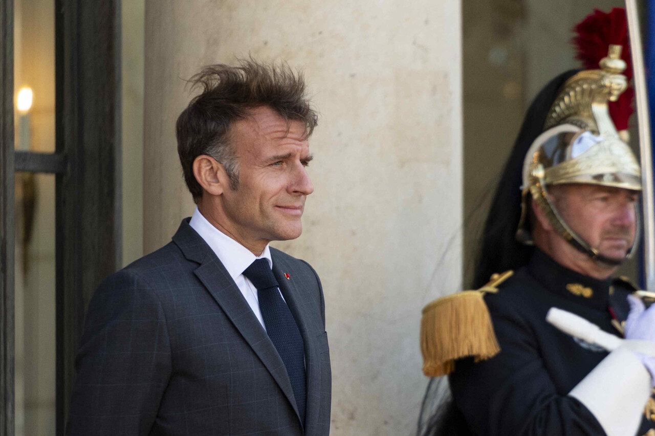 Incendies en France : Emmanuel Macron préside lundi une cellule de crise pour faire face aux feux