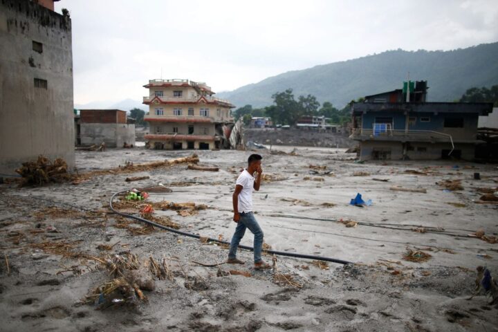 Inondations au Népal : le ministre appelle la communauté internationale à agir face au changement climatique