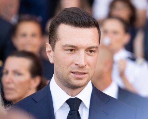 Jordan Bardella officialise sa candidature au poste de Premier ministre pour 2027