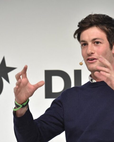 Joshua Kushner et Bob Iger achètent les Los Angeles Lakers pour 12,5 milliards de dollars