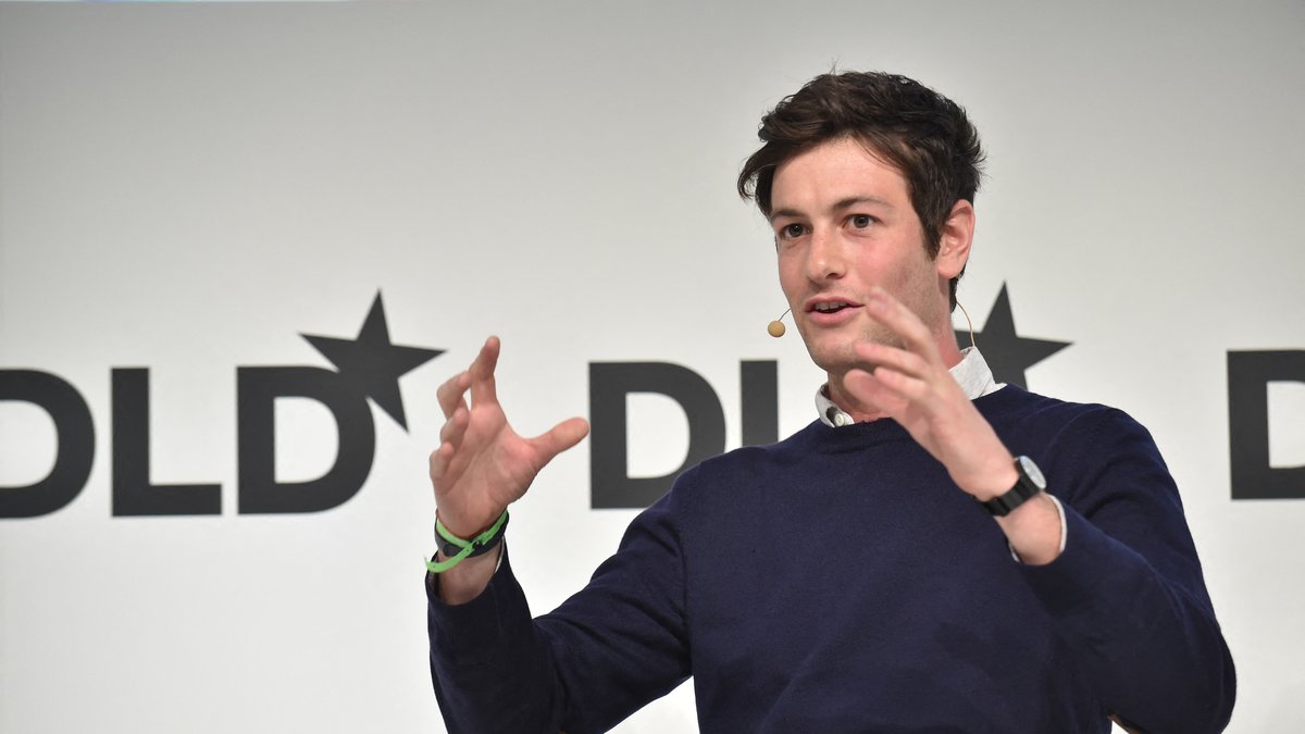 Joshua Kushner et Bob Iger achètent les Los Angeles Lakers pour 12,5 milliards de dollars