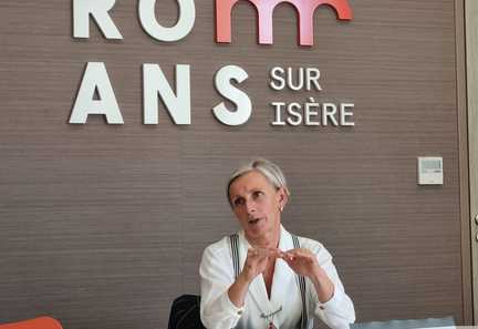 La maire de Romans-sur-Isère accuse le parquet de Valence d'être "frileux" dans l'affaire du meurtre de Thomas à Crépol