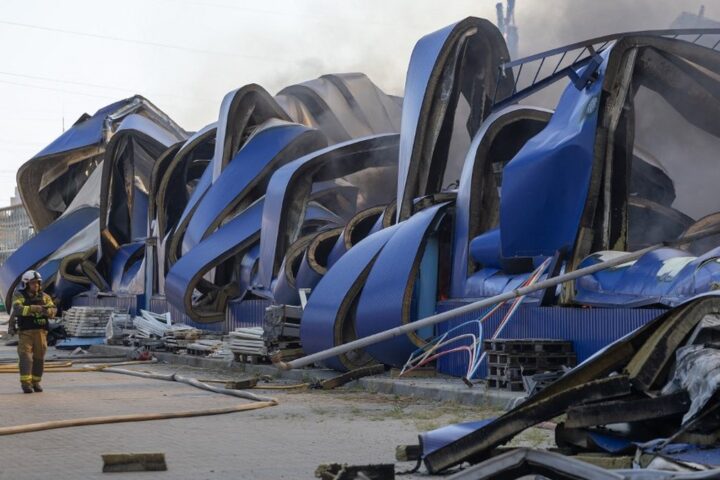 La Russie frappe l'Ukraine avec 267 drones, plusieurs morts à Kharkiv et dans d'autres régions