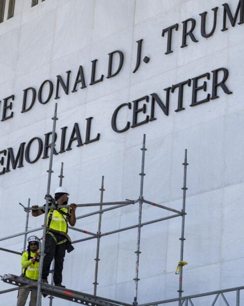 L'administration Trump envisage la démolition du Kennedy Center si son nom n'est pas rétabli