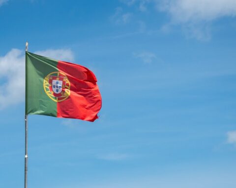 Le Portugal interdit le port du voile intégral, Amnesty International dénonce une loi discriminatoire