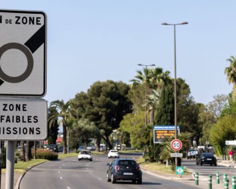 L'effet des zones à faibles émissions sur la pollution et les ventes de voitures en France