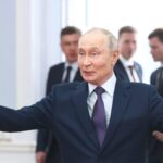 Les services de sécurité renforcent leur emprise sur le pouvoir en Russie, Poutine face à des menaces croissantes