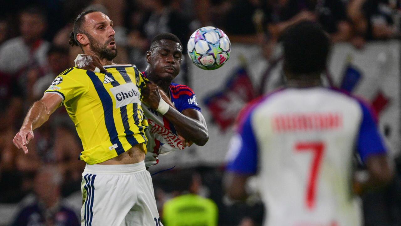 Ligue des champions : Lyon éliminé de la course à la C1 après sa défaite à domicile contre Fenerbahçe.