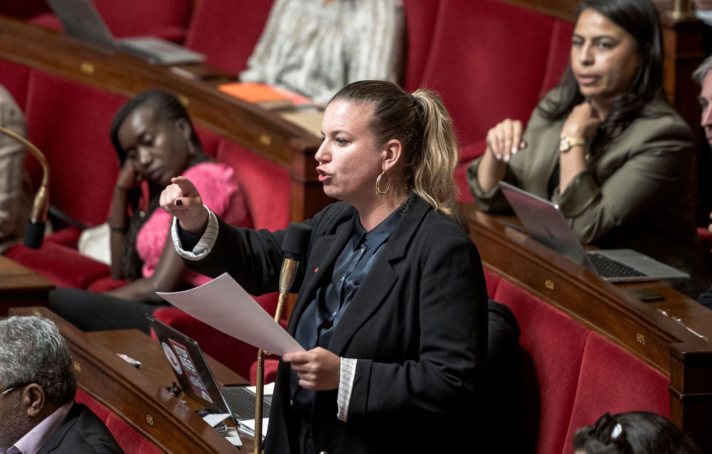 Mathilde Panot dénonce la sécession des riches en France durant la campagne présidentielle de 2027
