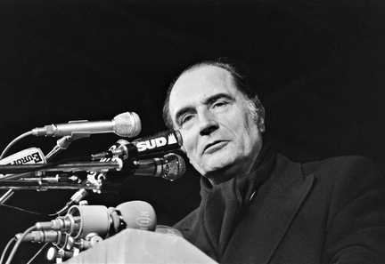 "Mitterrand président" : l'insuffisance de la créativité électorale en 1974