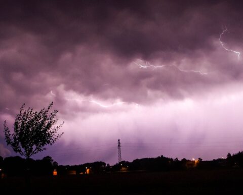Neuf départements du Sud-Ouest placés en vigilance orange pour orages violents