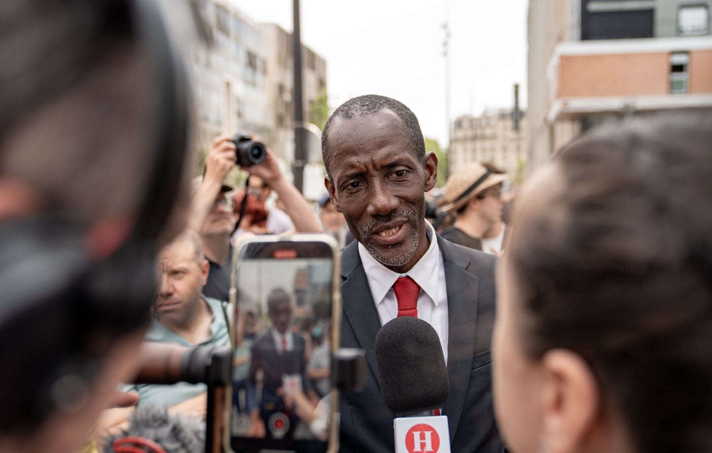 Plainte d'AC !! Anti-Corruption contre le maire de Saint-Denis Bally Bagayoko pour emploi fictif et détournement de fonds publics