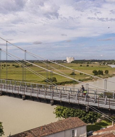 Pollution aux métaux lourds à Tonnay-Charente : des maisons déclarées inhabitables par la préfecture