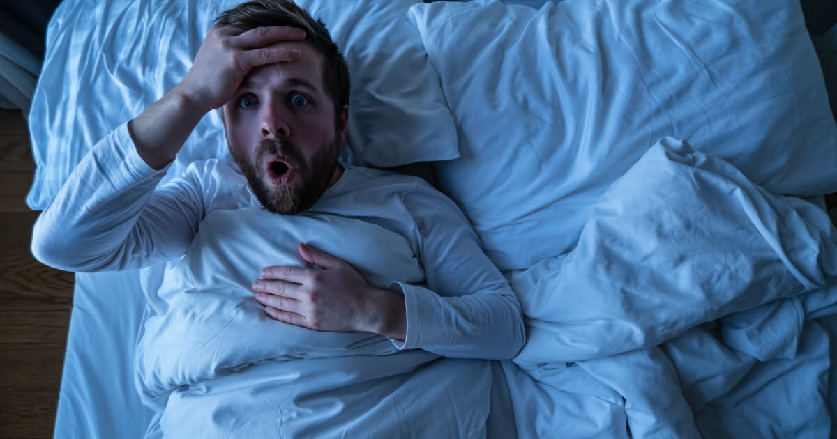 Pourquoi a-t-on parfois l'impression de tomber en dormant ?