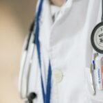 Pourquoi cette arnaque de Doctolib rencontre-t-elle un tel succès ?