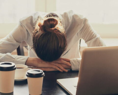 Pourquoi la fatigue peut-elle survenir après avoir mangé ?