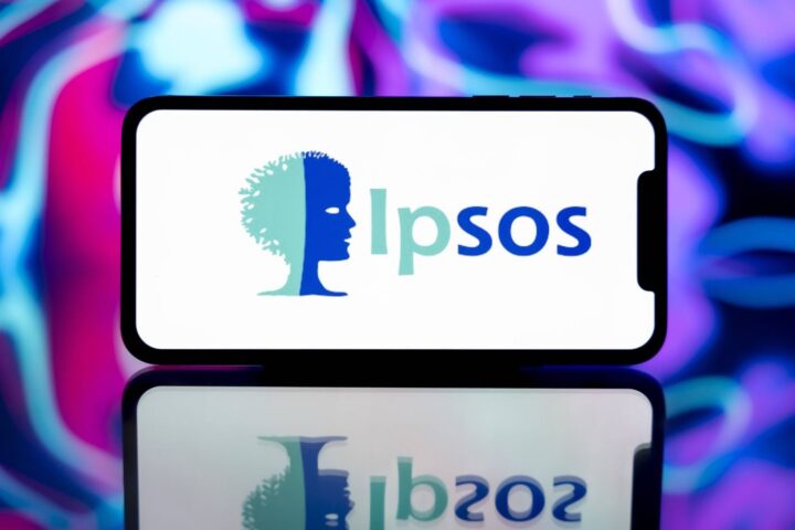 Présidentielle 2027 : Ipsos omet trois partis de gauche dans un sondage contesté