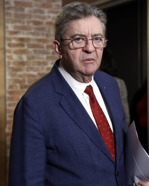 Présidentielle 2027 : Raphaël Glucksmann annonce sa candidature lors du journal télévisé de TF1