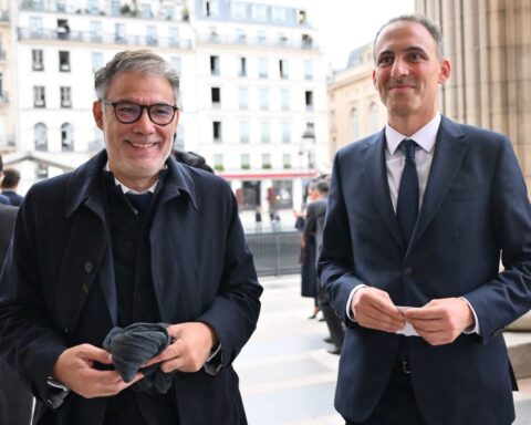 Primaire du PS 2027 : enjeux, candidats et débat sur le coût de participation
