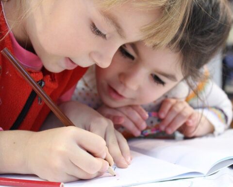 Rentrée scolaire 2026 : Des inégalités croissantes entre les familles en matière de fournitures scolaires