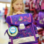 Rentrée scolaire : quel sac choisir pour préserver la santé du dos de votre enfant ?