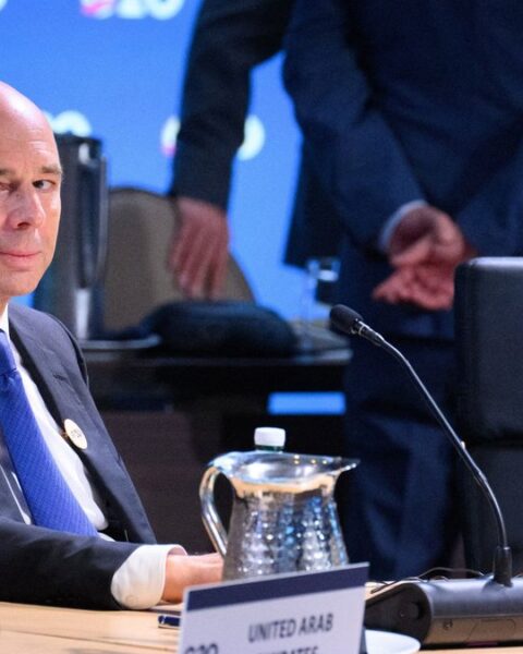 Réunion au G20 : le secrétaire au Trésor américain discute du plan de paix de Trump avec son homologue russe