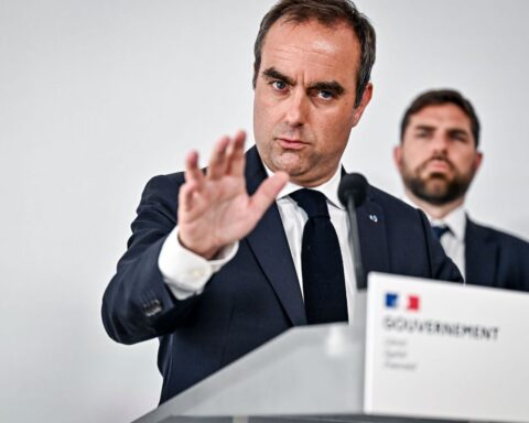 Sébastien Lecornu demande la création d'une nouvelle unité cyber pour contrer les attaques en France