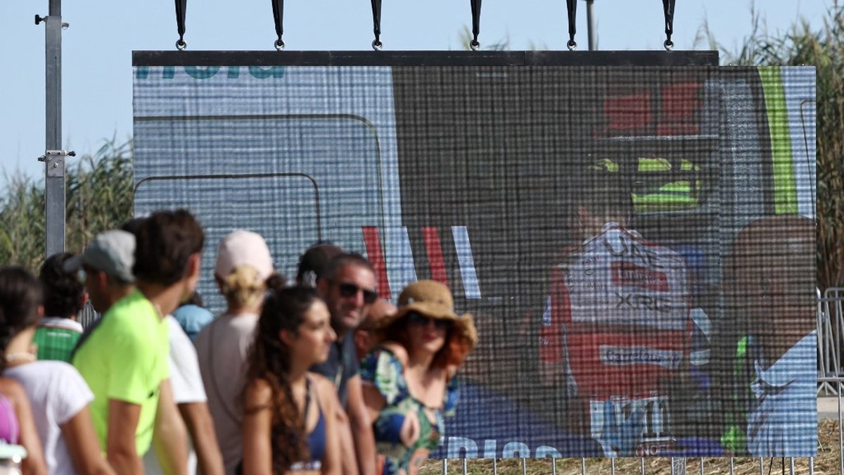 Tadej Pogacar victime d'une chute grave au Tour d'Espagne, opération programmée après fractures