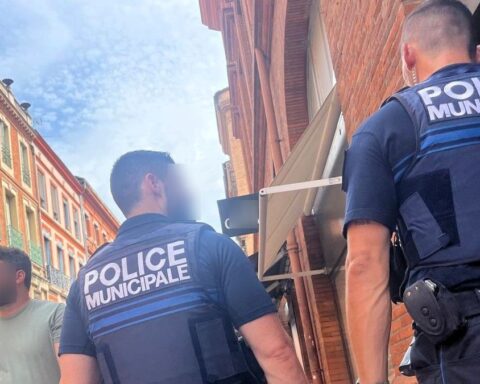 Tentative de meurtre sur policiers à Toulouse : un Italien de 30 ans en garde à vue dans une situation erratique