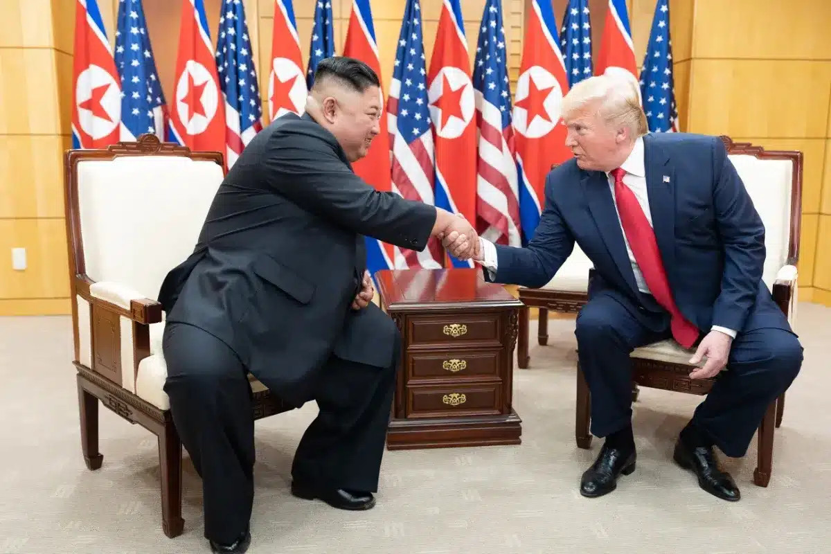 Trump annonce une réduction des exercices militaires avec la Corée du Sud à la suite de son désengagement dans le conflit en Iran.