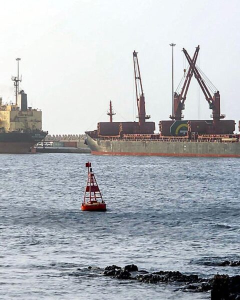 Trump menace de bombarder Oman si cela perturbe ses plans