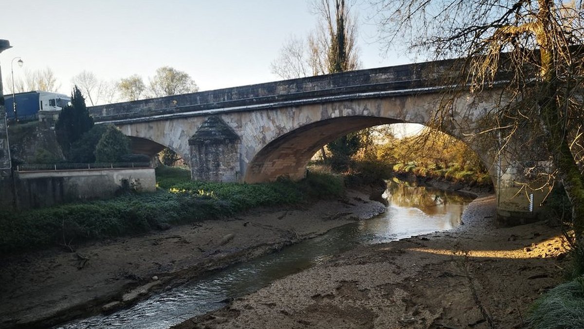 Un adolescent de 13 ans se fracture la cheville en sautant d'une passerelle à Gimont