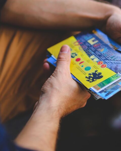 Un Américain remporte 525 000 dollars en quelques minutes grâce à des tickets à gratter dans l'Ohio
