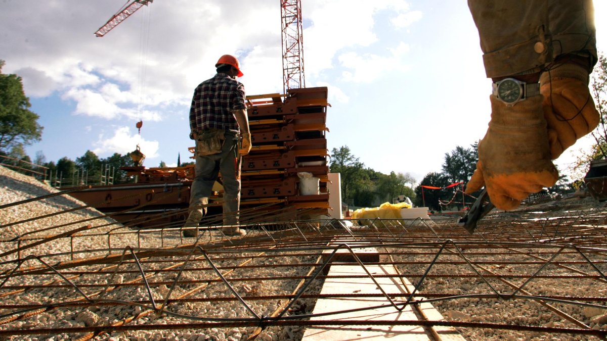 Un chef de chantier licencié pour alcool au travail obtient gain de cause contre son employeur