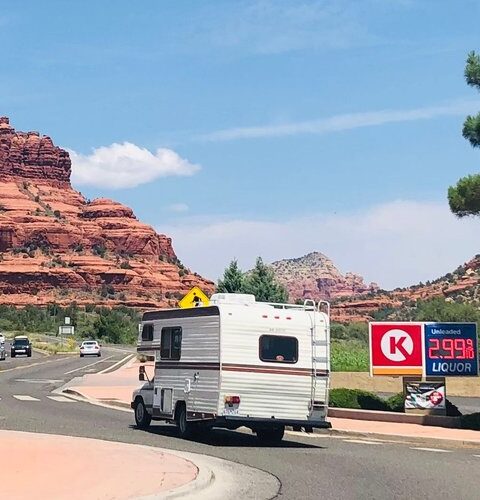 Un couple américain en état d'ivresse interpellé avec ses jeunes enfants sous 42 °C en Arizona