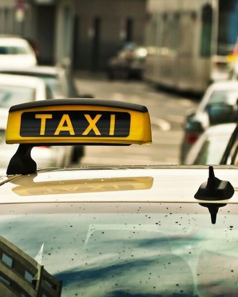 Un Français blessé en Espagne doit parcourir plus de mille kilomètres en taxi pour rentrer chez lui
