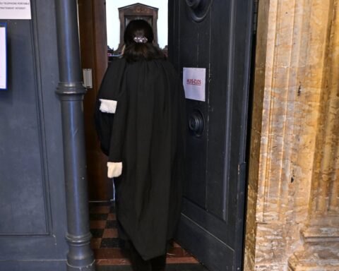 Un jeune homme suisse reconnu pénalement irresponsable pour avoir tué son père à La Neuveville