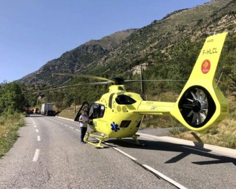 Un motard de 62 ans décède des suites de ses blessures après une chute en Andorre