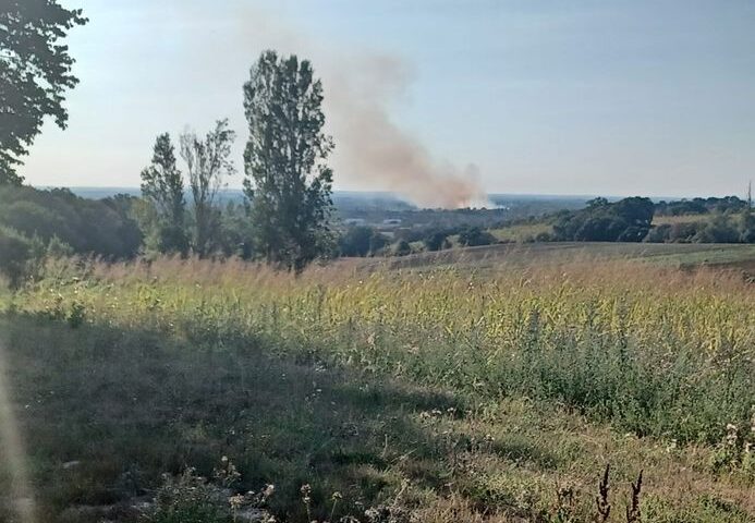 Un nouvel incendie menace des habitations à Castelginest, près de Toulouse