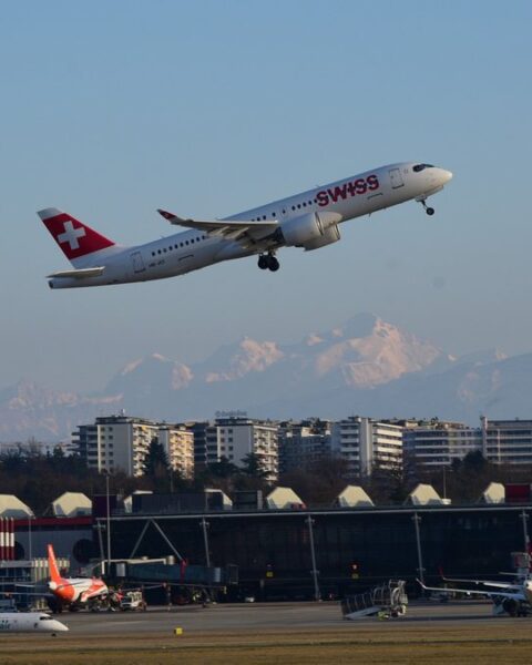 Un passager français confronté à une annulation de sa réservation par Swiss avant l'embarquement