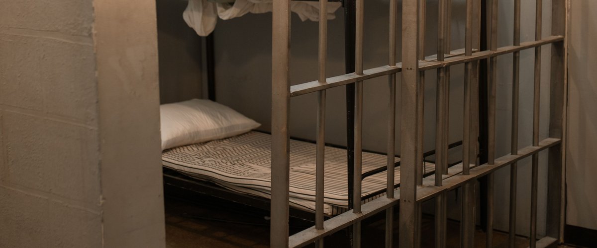 Un père dénonce les conditions de détention "alarmantes" de son fils de 15 ans à Malte