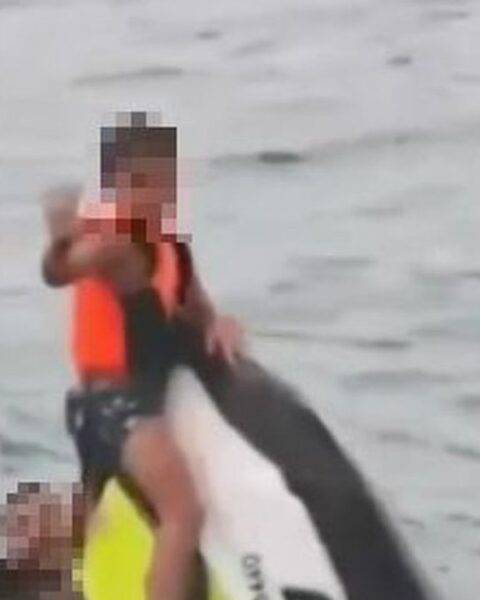 Un père français et ses deux fils secourus après 16 heures en mer près de Koh Samui