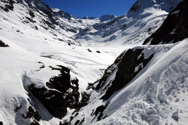 Un randonneur retrouve le sac à dos d'un alpiniste tombé dans une crevasse en 1963 en Autriche