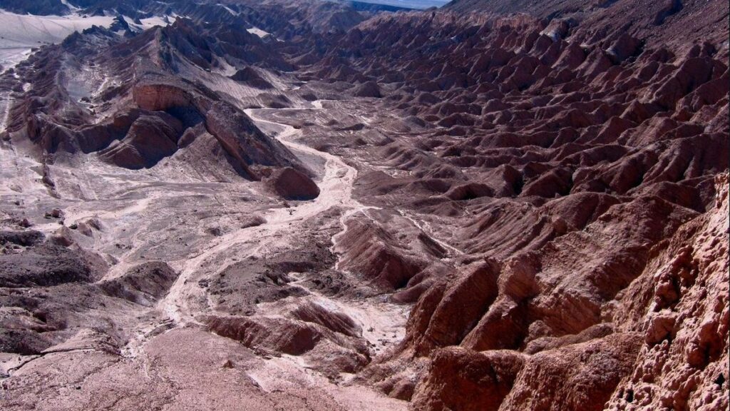 Un touriste français de 68 ans meurt dans la vallée de la Mort après un enlisage de véhicule